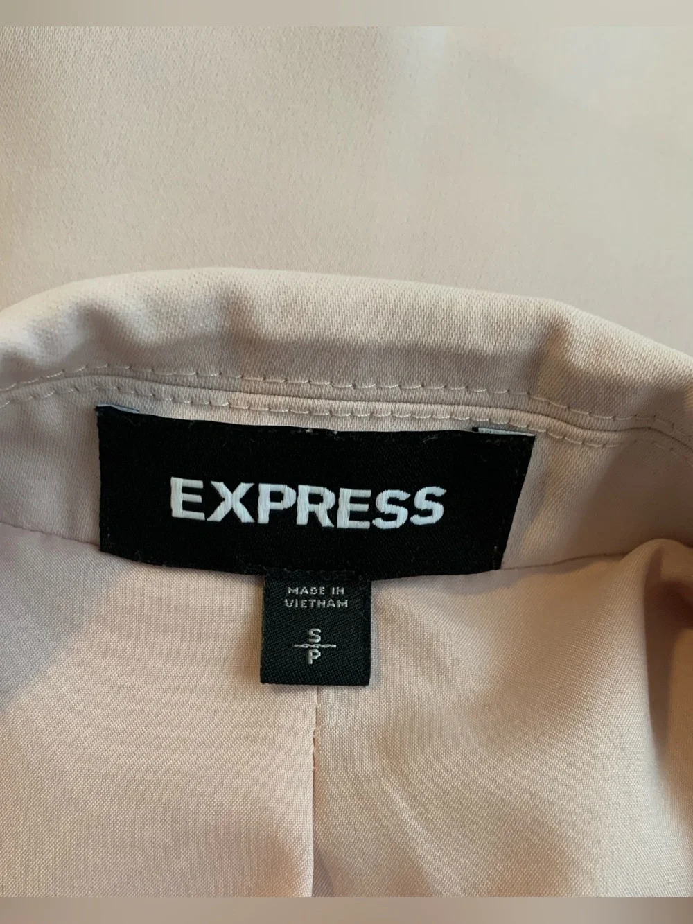 Express boyfriend fit